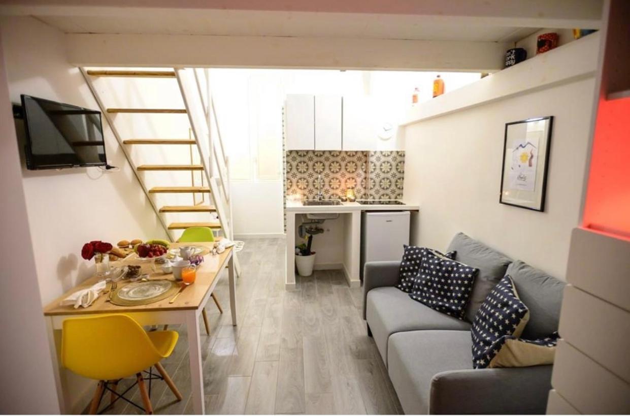 Central Guest House Napoli Dış mekan fotoğraf
